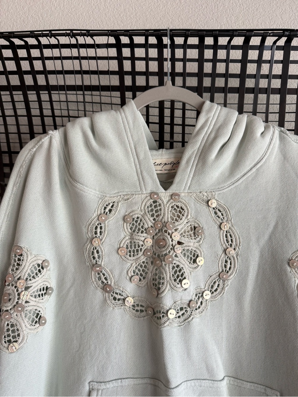 Free people By The Sea Sweatshirt - Picture 3 of 7